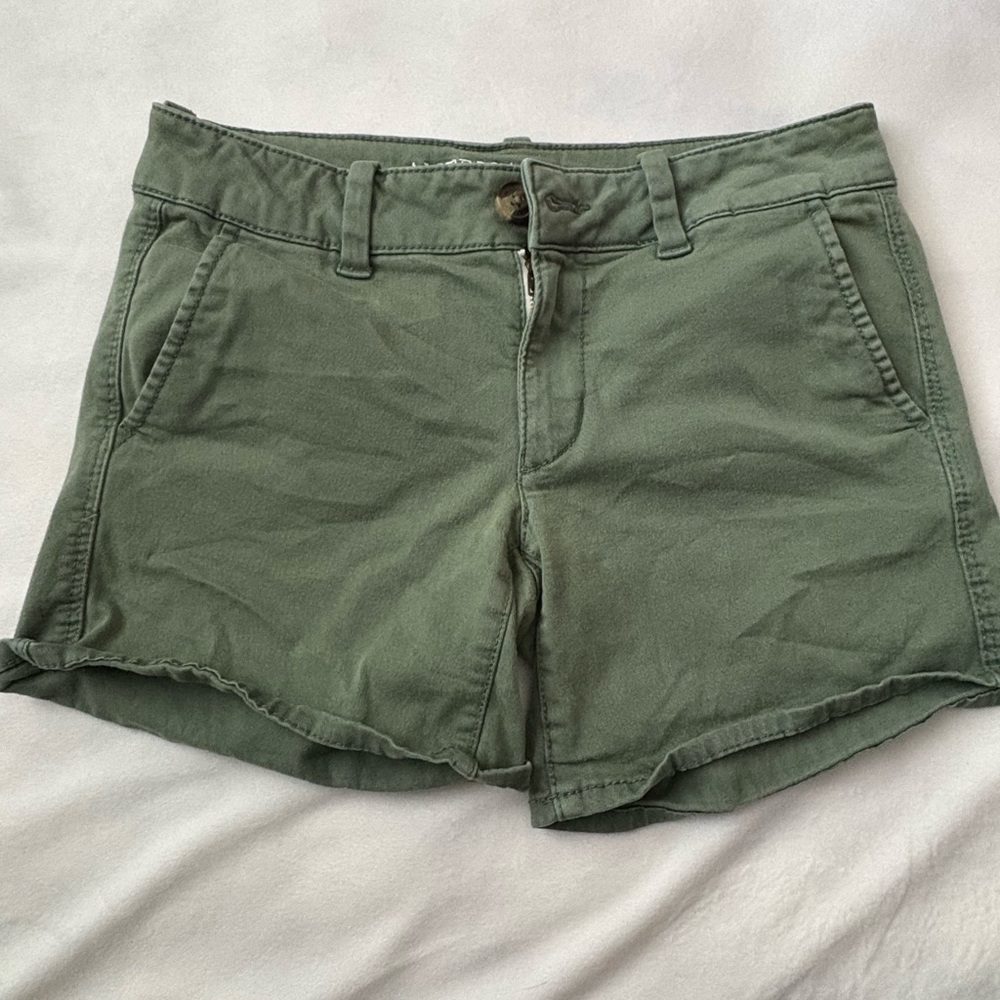 American Eagle Outfitters Olive Cargo Shorts